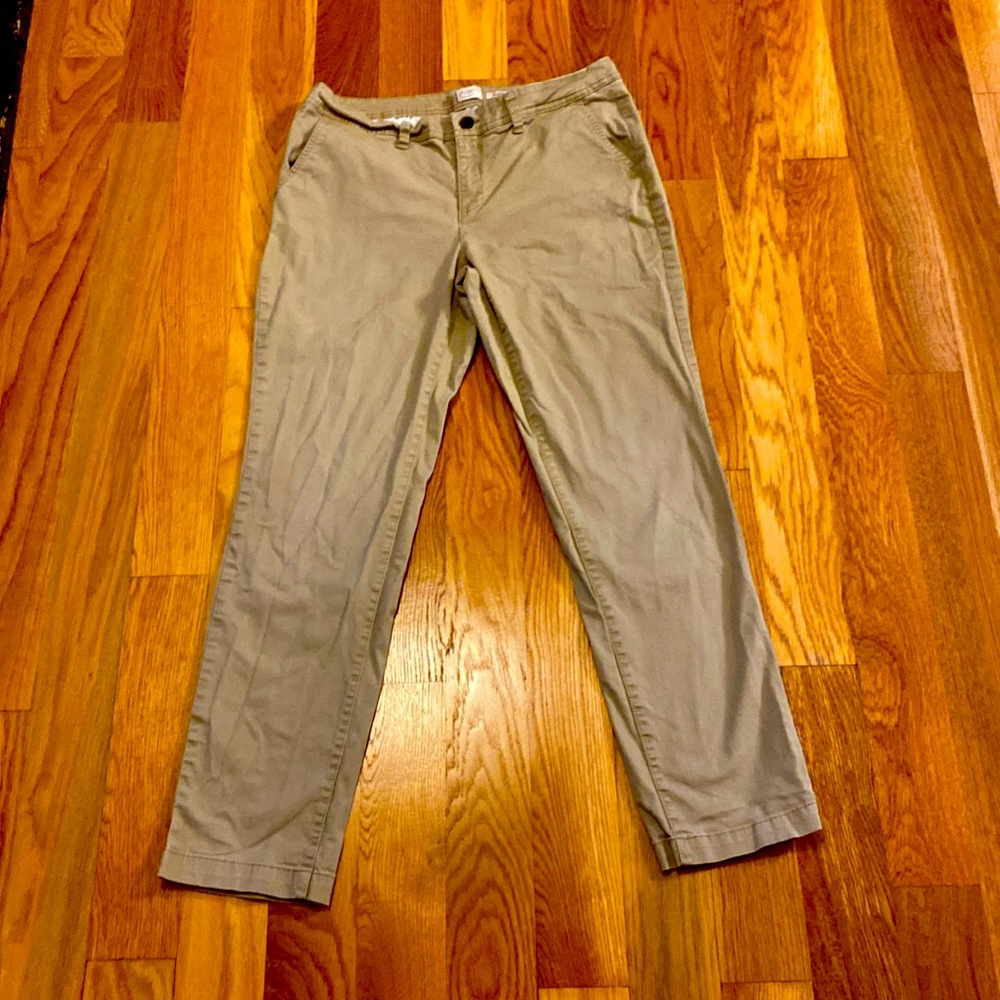 A new day women’s khakis size 10 tan